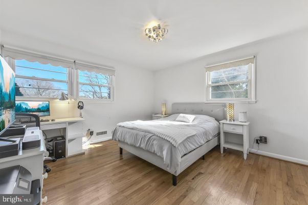 Bedroom, Home Office, Interior, Wood Texture Flooring