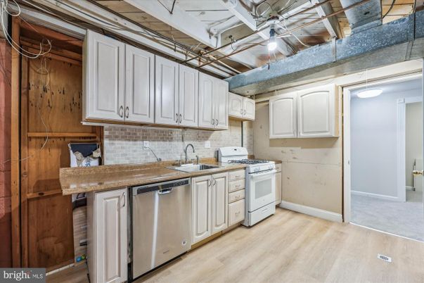 Interior, Kitchen, Wood Texture Flooring
