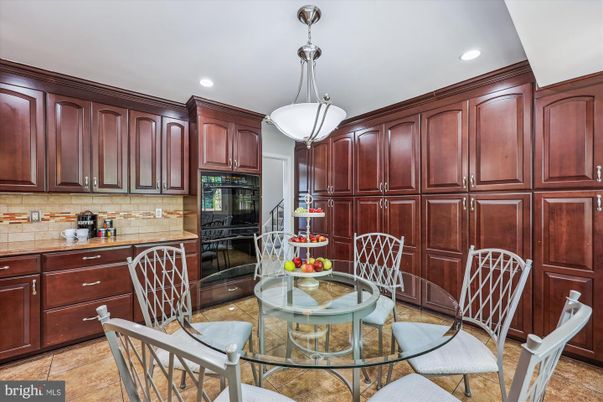 Dining room, Interior, Kitchen, Pendant Lights, Recessed Lighting