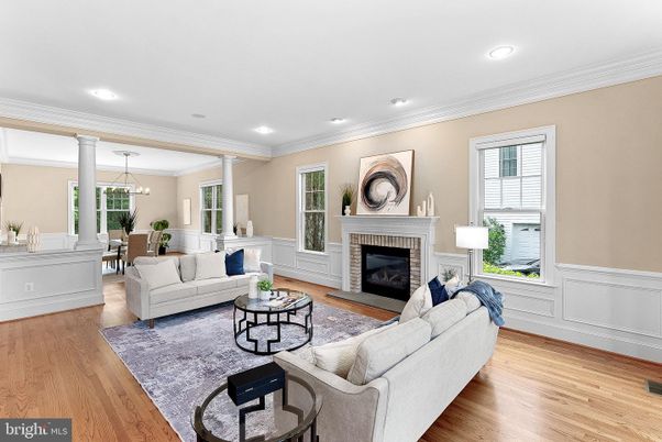 Dining room, Fireplace, Interior, Living room, Pendant Lights, Recessed Lighting, Wood Texture Flooring