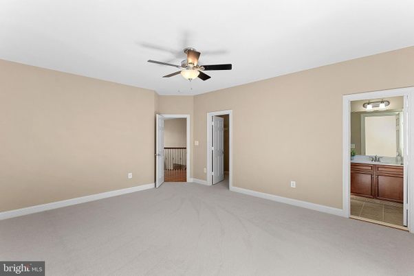 Bathroom, Empty room, Interior