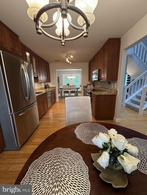 Chandelier, Dining room, Interior, Kitchen, Wood Texture Flooring