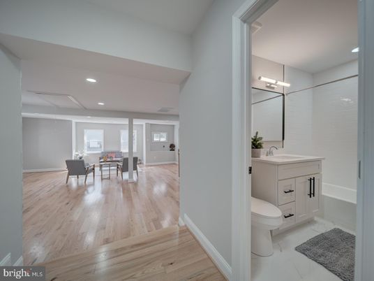 Bathroom, Dining room, Interior, Recessed Lighting, Wood Texture Flooring