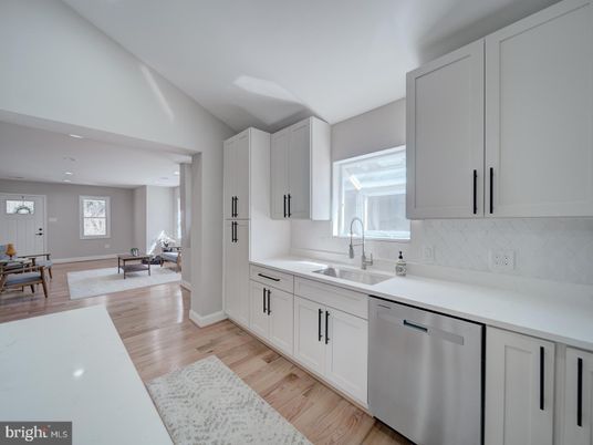 Dining room, Interior, Kitchen, Recessed Lighting, Stainless Steel Appliances, Wood Texture Flooring