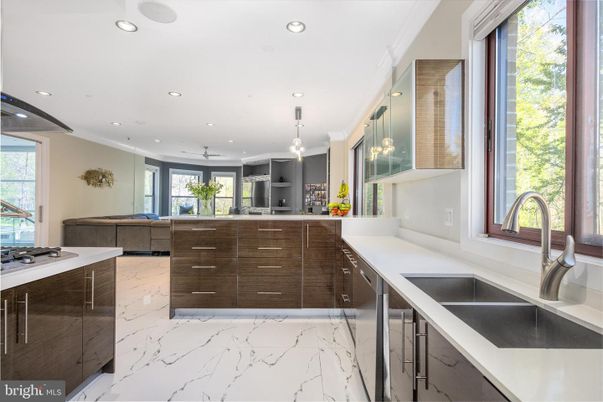 Interior, Kitchen, Marble, Pendant Lights, Recessed Lighting
