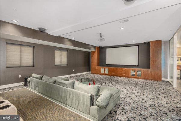 Interior, Projection Screen, Recessed Lighting, Theatre Room