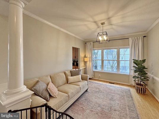 Interior, Living room, Pendant Lights, Wood Texture Flooring