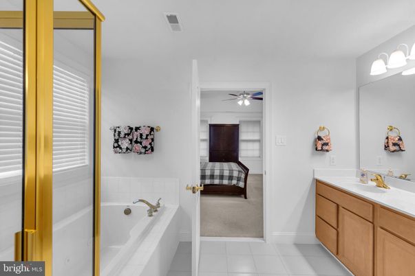 Bathroom, Bedroom, Interior