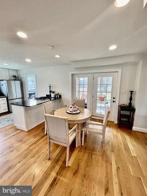Dining room, Interior, Kitchen, Recessed Lighting, Wood Texture Flooring