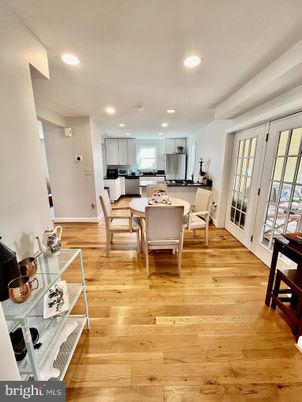 Dining room, Interior, Kitchen, Recessed Lighting, Wood Texture Flooring