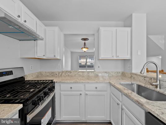 Interior, Kitchen, Pendant Lights