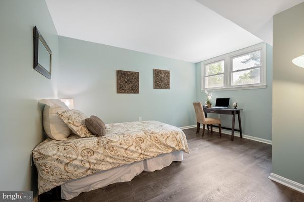 Bedroom, Home Office, Interior, Wood Texture Flooring