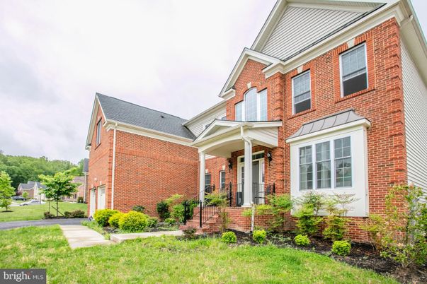 Exterior, Facade, Brick Facade, Brick Traditional