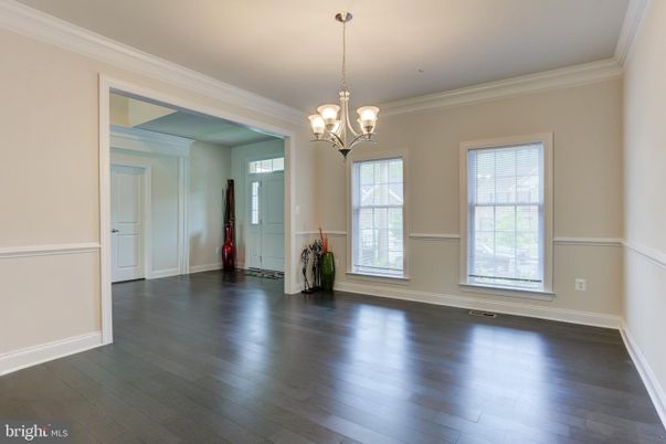 Chandelier, Empty room, Interior, Wood Texture Flooring