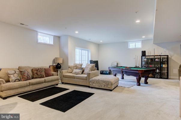 Billiard Table, Game Room, Interior, Living room, Recessed Lighting