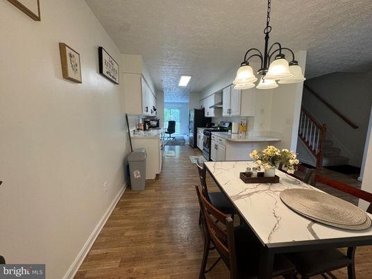 Chandelier, Dining room, Interior, Kitchen, Wood Texture Flooring