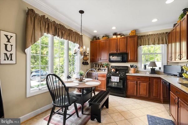 Dining room, Interior, Kitchen, Pendant Lights, Recessed Lighting