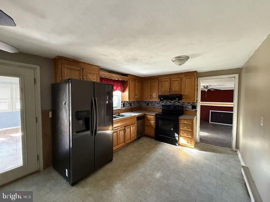 Interior, Kitchen