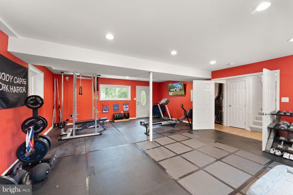 Fitness Equipment, Interior, Recessed Lighting