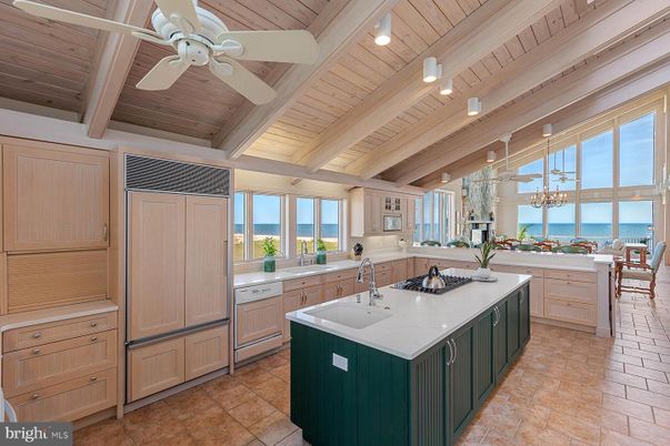 Interior, Kitchen, Water, Wooden Beams, Wooden Ceilings