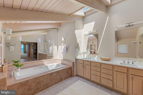 Bathroom, Dual Sink Vanities, Glass Shower, Interior