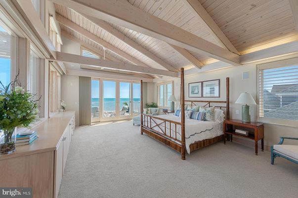 Bedroom, Interior, Water, Wooden Beams, Wooden Ceilings