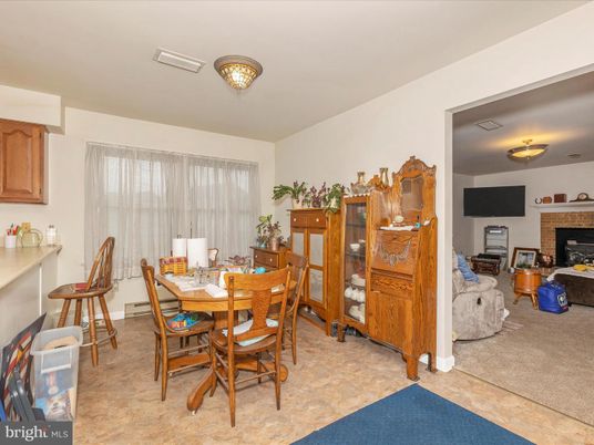 Dining room, Fireplace, Interior