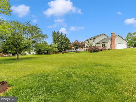 Backyard, Detached Garage, Exterior