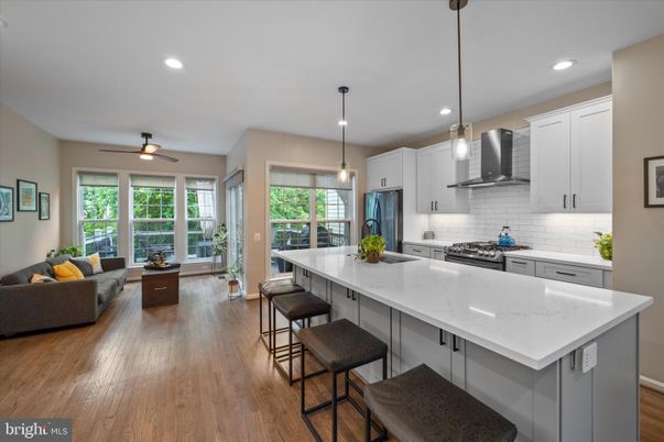 Interior, Kitchen, Living room, Pendant Lights, Recessed Lighting, Stainless Steel Appliances, Wood Texture Flooring