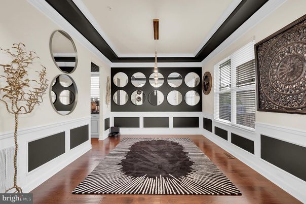 Interior, Pendant Lights, Wood Texture Flooring