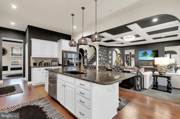 Interior, Kitchen, Living room, Pendant Lights, Recessed Lighting, Wood Texture Flooring