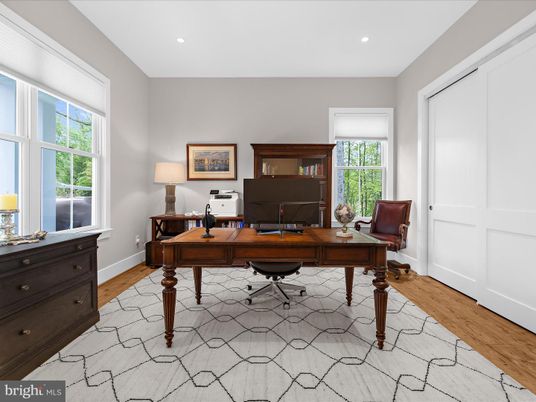 Home Office, Interior, Recessed Lighting, Wood Texture Flooring