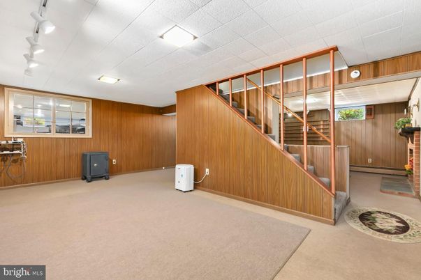 Interior, Wooden Walls