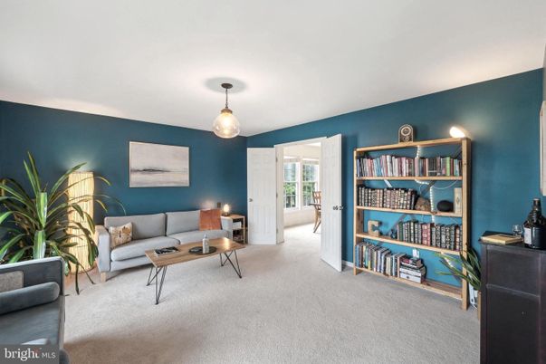 Interior, Living room, Pendant Lights