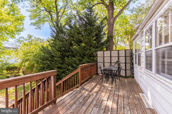 Exterior, Wood Texture Flooring