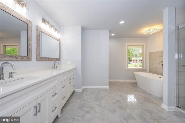 Bathroom, Dual Sink Vanities, Free Standing Baths, Interior, Marble, Recessed Lighting