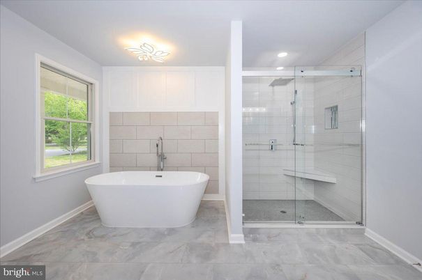 Bathroom, Free Standing Baths, Glass Shower, Interior, Recessed Lighting