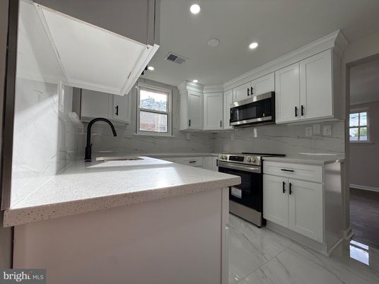 Interior, Kitchen, Marble, Recessed Lighting, Stainless Steel Appliances