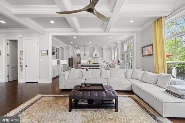 Interior, Kitchen, Living room, Pendant Lights, Recessed Lighting, Stainless Steel Appliances, Wood Texture Flooring
