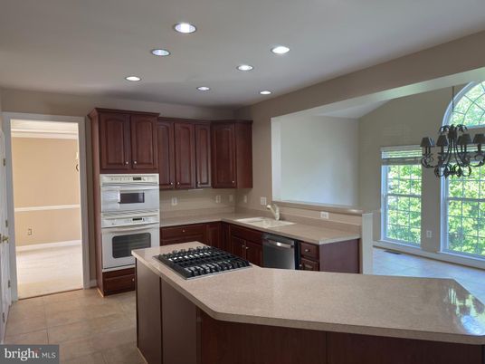 Interior, Kitchen, Recessed Lighting