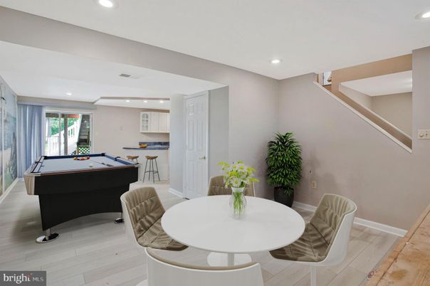Billiard Table, Dining room, Game Room, Interior, Recessed Lighting, Wood Texture Flooring