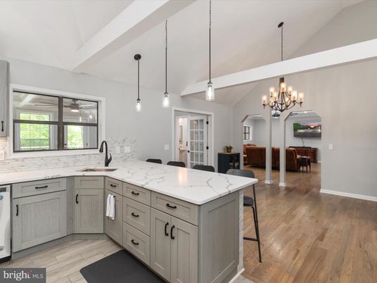 Chandelier, Dining room, Interior, Kitchen, Pendant Lights, Wood Texture Flooring