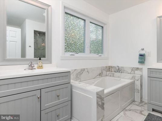 Bathroom, Interior, Marble, Marble Walls
