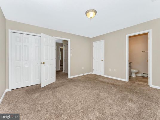 Bathroom, Empty room, Interior