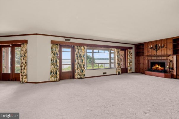 Empty room, Fireplace, Interior, Wooden Walls