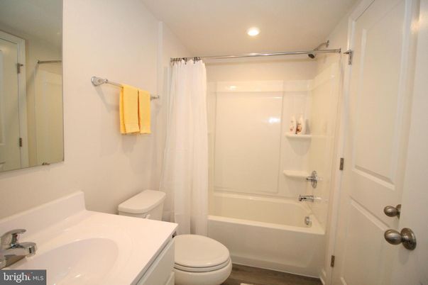 Bathroom, Interior, Recessed Lighting, Wood Texture Flooring