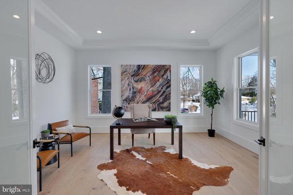 Home Office, Interior, Recessed Lighting, Wood Texture Flooring