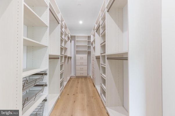 Interior, Recessed Lighting, Walk-in Closets, Wood Texture Flooring