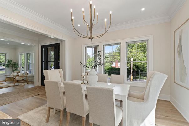 Chandelier, Dining room, Interior, Recessed Lighting, Wood Texture Flooring