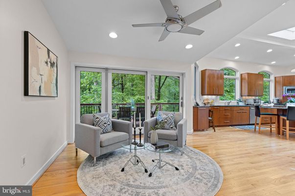 Interior, Kitchen, Living room, Recessed Lighting, Wood Texture Flooring
